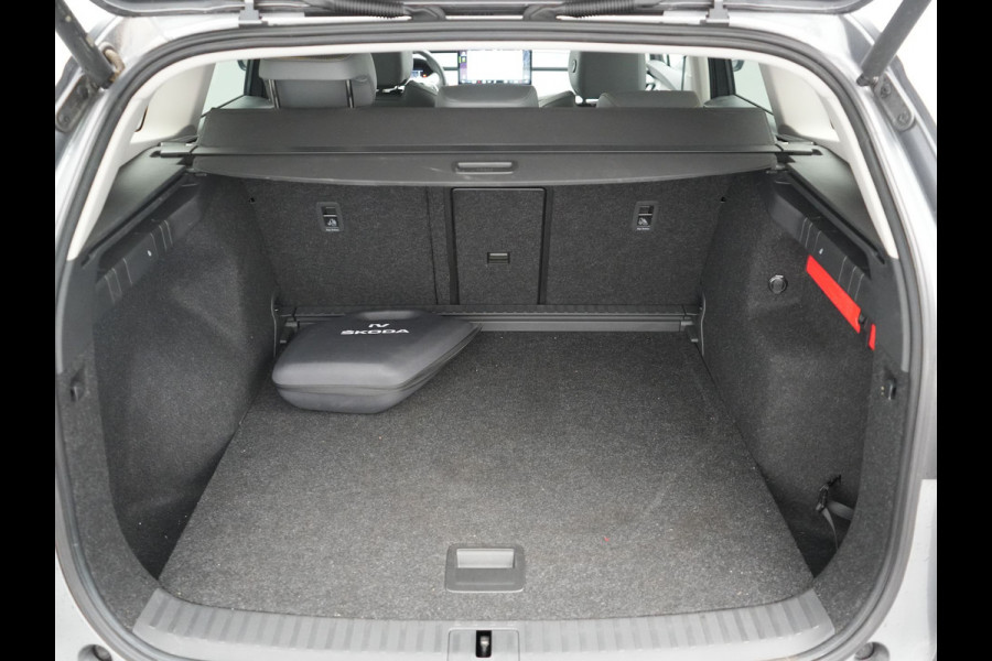Škoda ENYAQ iV 80 Business Edition Plus 204pk Dealer O.H. | Adaptive Cruise | Head Up | Camera | Alcantara Sportstoelen Memory & Verwarmd | Warmtepomp | Keyless | Blis | Crystal LED | Stuur Verwarmd | Sfeerverlichting | Apple Carplay | Navigatie |