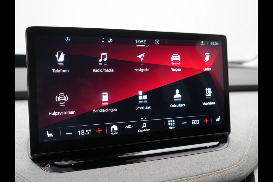Škoda ENYAQ iV 80 Business Edition Plus 204pk Dealer O.H. | Adaptive Cruise | Head Up | Camera | Alcantara Sportstoelen Memory & Verwarmd | Warmtepomp | Keyless | Blis | Crystal LED | Stuur Verwarmd | Sfeerverlichting | Apple Carplay | Navigatie |