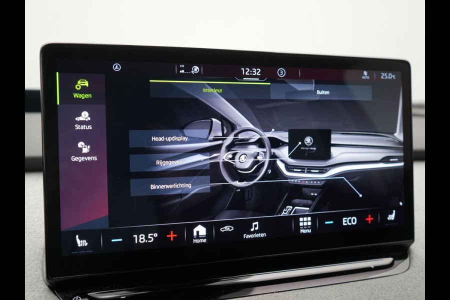 Škoda ENYAQ iV 80 Business Edition Plus 204pk Dealer O.H. | Adaptive Cruise | Head Up | Camera | Alcantara Sportstoelen Memory & Verwarmd | Warmtepomp | Keyless | Blis | Crystal LED | Stuur Verwarmd | Sfeerverlichting | Apple Carplay | Navigatie |