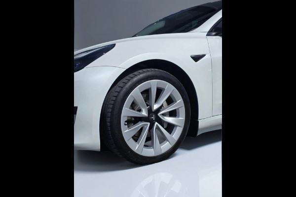 Tesla Model 3 Long Range AWD 75 kWh | FSD3 | WARMTEPOMP | PANO | 360 CAMERA