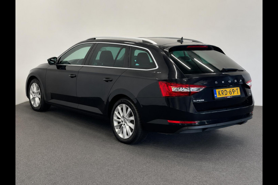 Škoda Superb Combi 1.4 TSI DSG Aut. iV Business Edition Plus SoH 92% Trekhaak Camera Navi Carplay DCC Stoelverwarming Verwarmbare Voorruit Cruise Control Full LED PDC VA