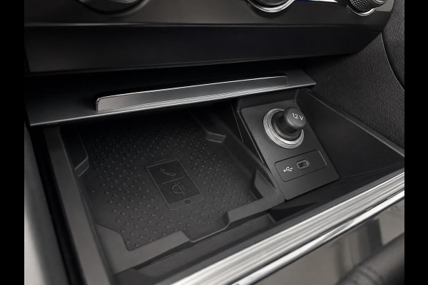 Škoda Superb Combi 1.4 TSI DSG Aut. iV Business Edition Plus SoH 92% Trekhaak Camera Navi Carplay DCC Stoelverwarming Verwarmbare Voorruit Cruise Control Full LED PDC VA