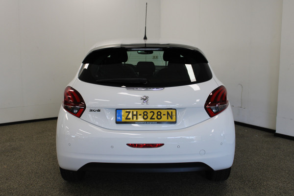 Peugeot 208 1.2 PureTech Signature