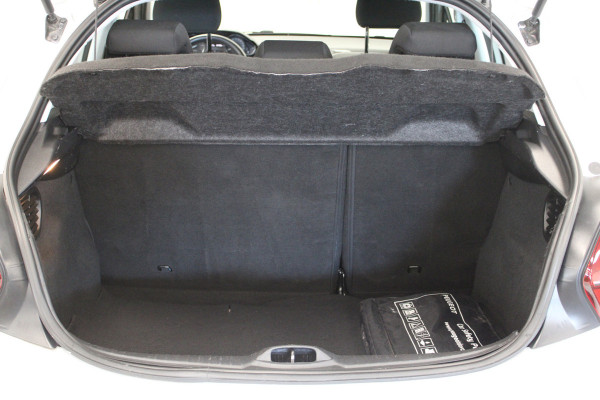 Peugeot 208 1.2 PureTech Signature