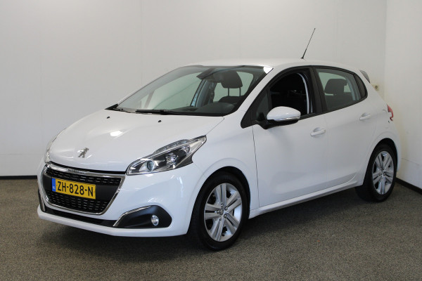 Peugeot 208 1.2 PureTech Signature