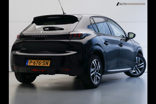 Peugeot 208 1.2 PureTech Allure Sport (APPLE CARPLAY,LM-VELGEN,3D-COCKPIT,LED,PARKEERSENSOREN,CRUISE CONTROL,TOPCONDITIE)