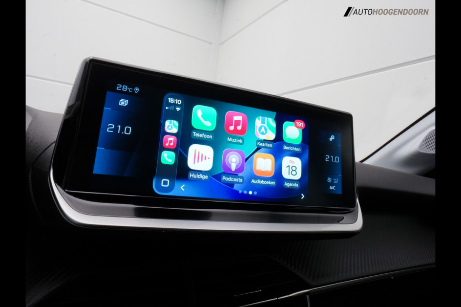 Peugeot 208 1.2 PureTech Allure Sport (APPLE CARPLAY,LM-VELGEN,3D-COCKPIT,LED,PARKEERSENSOREN,CRUISE CONTROL,TOPCONDITIE)