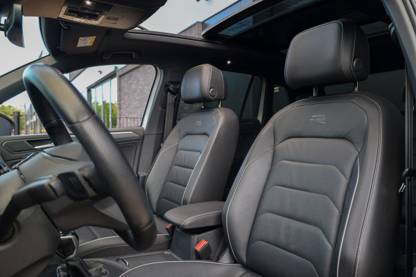 Volkswagen Tiguan 1.4 TSI eHybrid R-Line Business+ | BTW | LEDER | 2X MEMORY | STOEL&STUURVERWARMING | ACC | 360 |