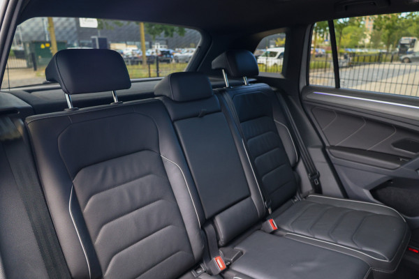 Volkswagen Tiguan 1.4 TSI eHybrid R-Line Business+ | BTW | LEDER | 2X MEMORY | STOEL&STUURVERWARMING | ACC | 360 |