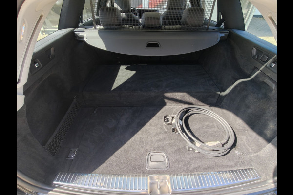 Mercedes-Benz E-Klasse Estate 300e AMG Line / Keyless / Burmester / Camera Achter / Elektr. Stoelen / stoelverwarming / Pano /