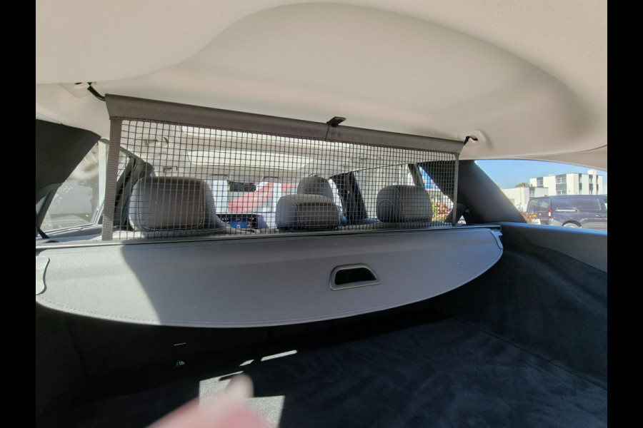 Mercedes-Benz E-Klasse Estate 300e AMG Line / Keyless / Burmester / Camera Achter / Elektr. Stoelen / stoelverwarming / Pano /