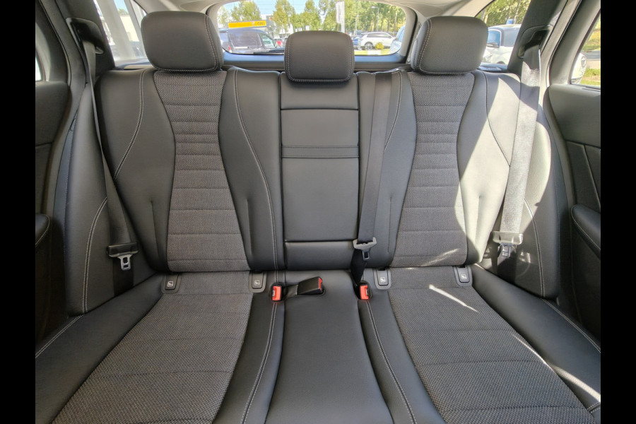 Mercedes-Benz E-Klasse Estate 300e AMG Line / Keyless / Burmester / Camera Achter / Elektr. Stoelen / stoelverwarming / Pano /