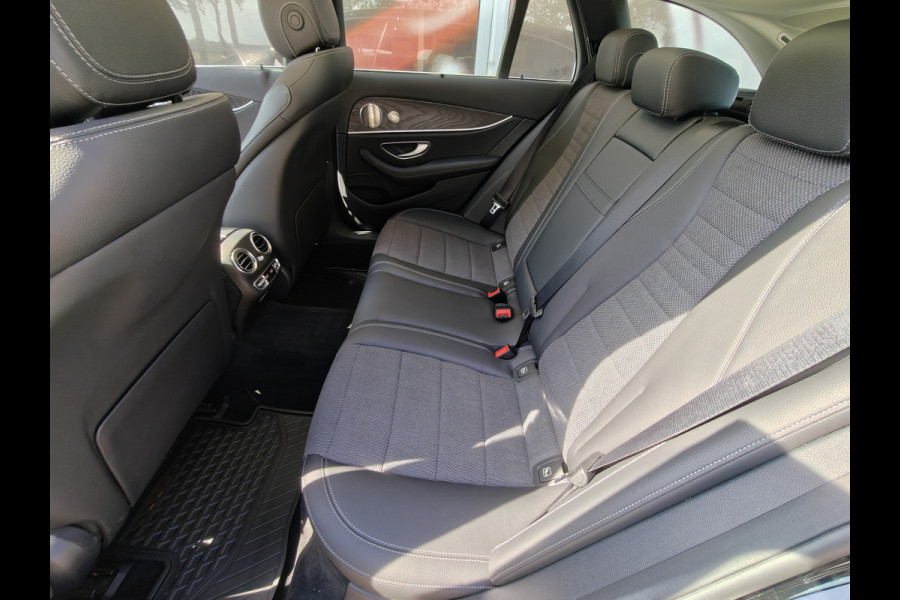 Mercedes-Benz E-Klasse Estate 300e AMG Line / Keyless / Burmester / Camera Achter / Elektr. Stoelen / stoelverwarming / Pano /