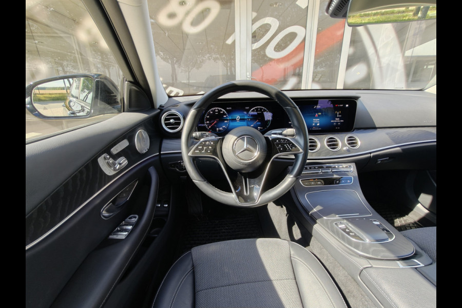 Mercedes-Benz E-Klasse Estate 300e AMG Line / Keyless / Burmester / Camera Achter / Elektr. Stoelen / stoelverwarming / Pano /