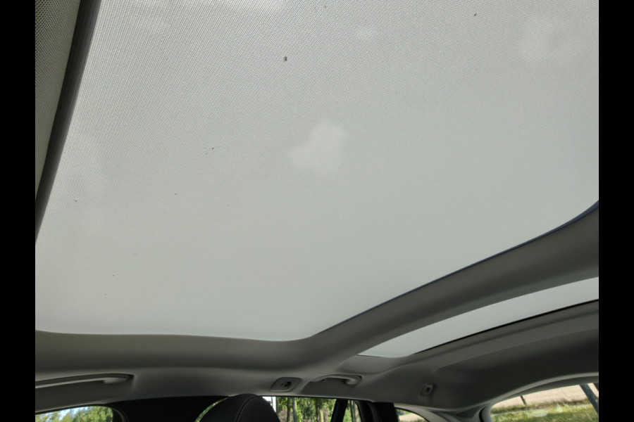 Mercedes-Benz E-Klasse Estate 300e AMG Line / Keyless / Burmester / Camera Achter / Elektr. Stoelen / stoelverwarming / Pano /
