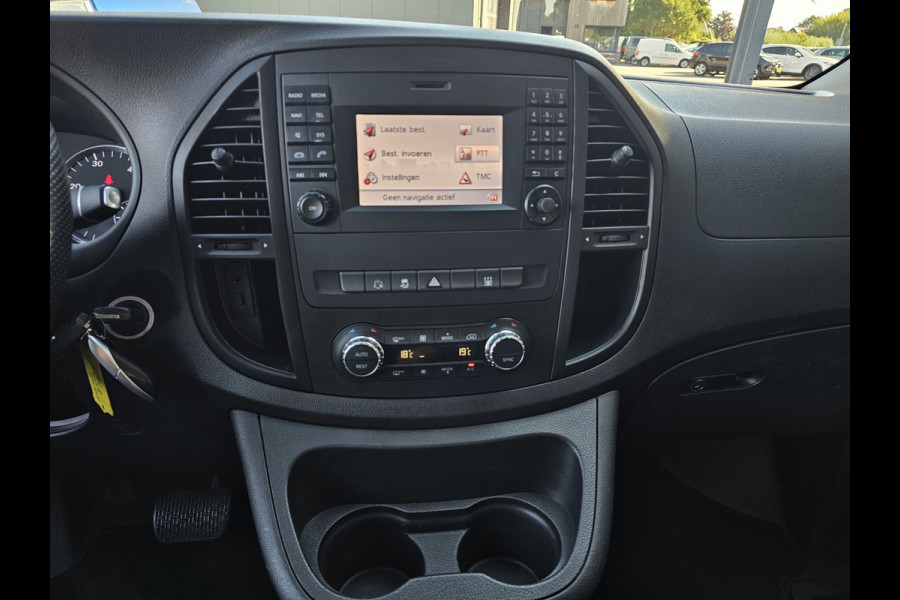 Mercedes-Benz Vito 116 CDI Lang DC Comfort Automaat | LED | Standkachel | Camera | Stoelverwarming | Leder | Trekhaak | Keyless | Blind Spot | Lane assist |