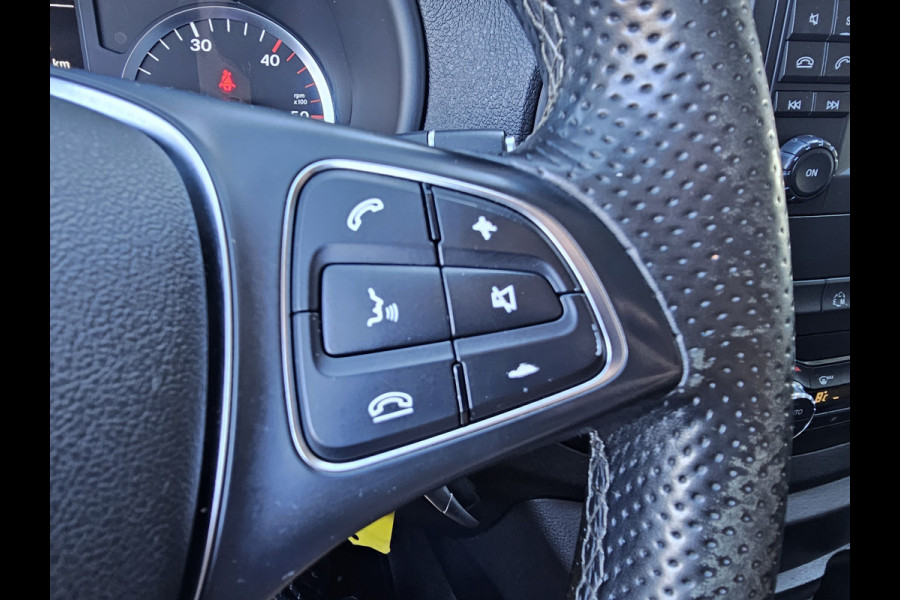 Mercedes-Benz Vito 116 CDI Lang DC Comfort Automaat | LED | Standkachel | Camera | Stoelverwarming | Leder | Trekhaak | Keyless | Blind Spot | Lane assist |