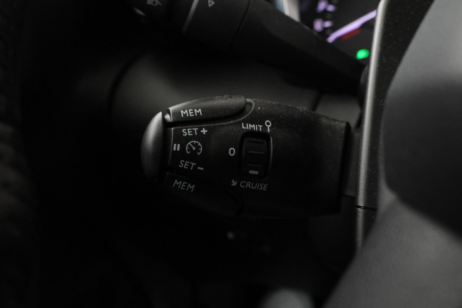 Citroën C3 Aircross 1.2 PureTech S&S C-Series Navigatie, Cruise, Apple Carplay