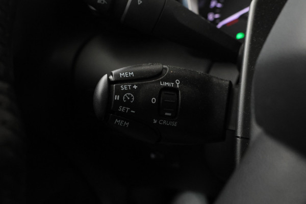 Citroën C3 Aircross 1.2 PureTech S&S C-Series Navigatie, Cruise, Apple Carplay