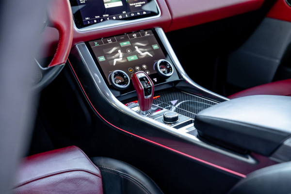 Land Rover Range Rover Sport 5.0 V8 SC SVR - Panorama | Carbon | Meridian | Stoelkoeling | Memory