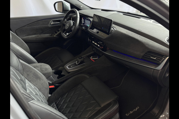 Nissan QASHQAI 1.3 160PK BENZINE 4CILINDER 1800KG TREKVERM TEKNA PLUS BOSE 2-TONE 20''LMV LEER ALCANTARA PANO MASSAGE BOSE STOEL/STUUR/RUIT VER copy