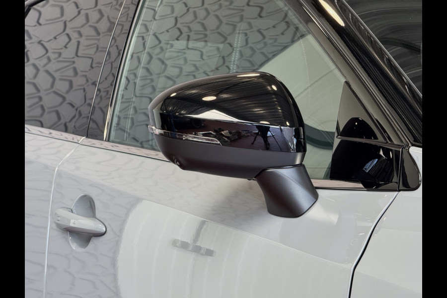 Nissan QASHQAI 1.3 160PK BENZINE 4CILINDER 1800KG TREKVERM TEKNA PLUS BOSE 2-TONE 20''LMV LEER ALCANTARA PANO MASSAGE BOSE STOEL/STUUR/RUIT VER copy