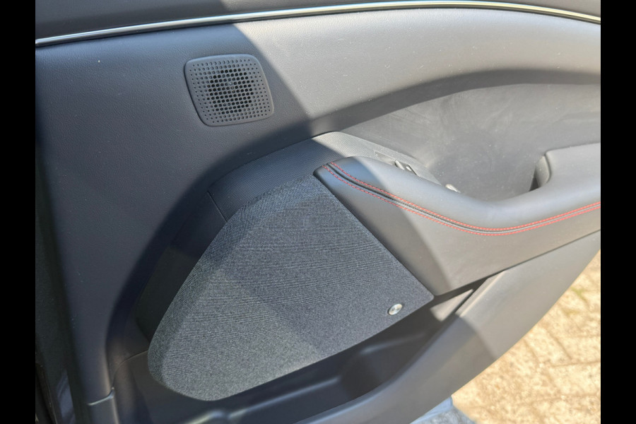 Ford Mustang Mach-E Extended First Edition AWD 98 kWh 93% SOH PANO
