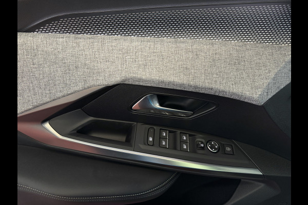 Peugeot 5008 1.2 GT NIEUWE AUTO 7PERS OPENDAK STOEL/STUUR VERW. ELEK.KLEP LED Copy copy