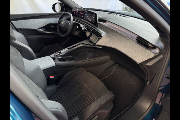Peugeot 5008 1.2 GT NIEUWE AUTO 7PERS OPENDAK STOEL/STUUR VERW. ELEK.KLEP LED Copy copy