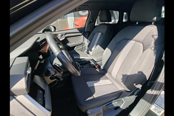 Audi A3 Sportback 40 TFSI PHEV Advanced edition / Camera / PDC V+A / Carplay / Stoelverwarming /