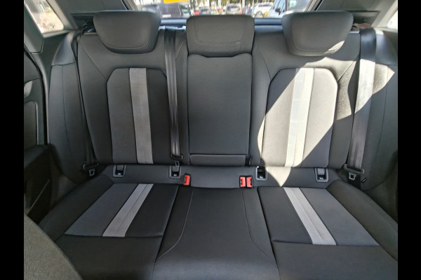 Audi A3 Sportback 40 TFSI PHEV Advanced edition / Camera / PDC V+A / Carplay / Stoelverwarming /