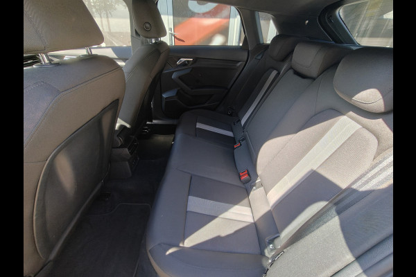 Audi A3 Sportback 40 TFSI PHEV Advanced edition / Camera / PDC V+A / Carplay / Stoelverwarming /