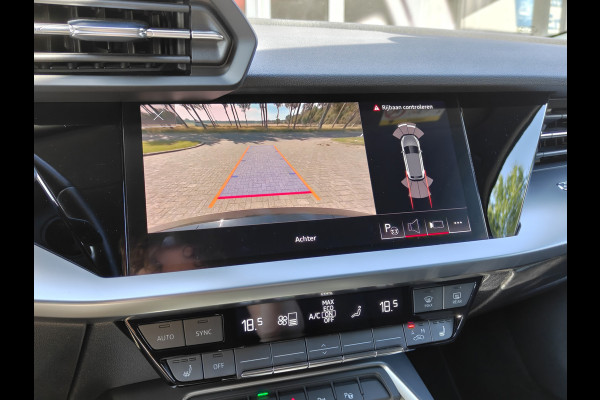 Audi A3 Sportback 40 TFSI PHEV Advanced edition / Camera / PDC V+A / Carplay / Stoelverwarming /
