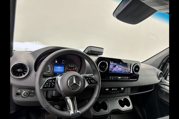 Mercedes-Benz Sprinter 319 CDI L2H2 Pro Trekhaak Navigatie Parkeerpakket Stoelverwarming Led high performance