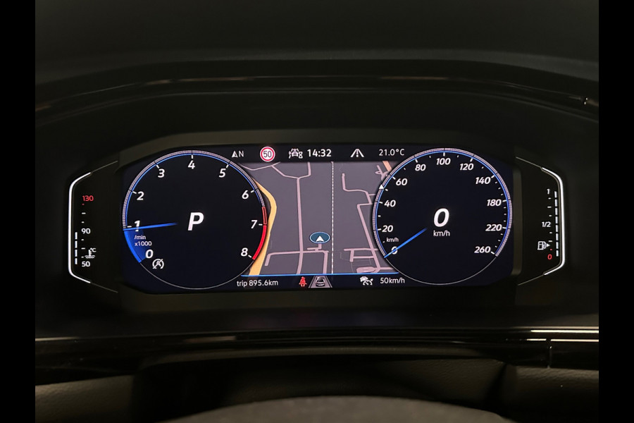 Volkswagen T-Roc 1.5 TSI R-Line Business | CAMERA | CRUISE CONTROL | 3x R-LINE