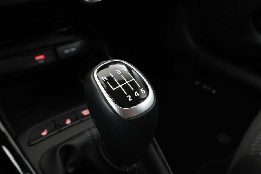 Kia Stonic 1.0 T-GDi MHEV DynamicPlusLine Trekhaak! Navigatie, Climate,
