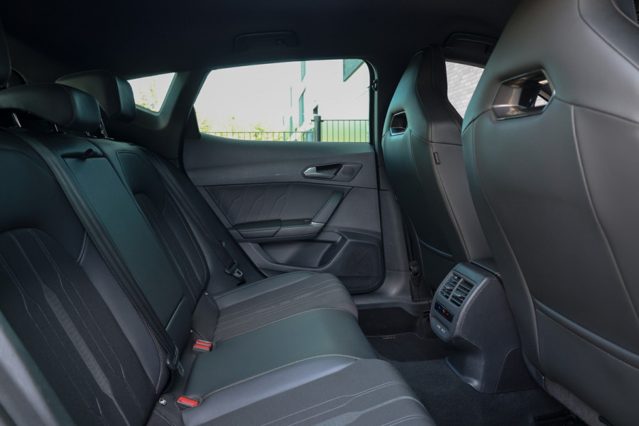 CUPRA Formentor 1.4 e-Hybrid Business | BTW | MEMORY | STOEL&STUURVERW | SFEERVERL | CAMERA | KUIPSTOELEN |