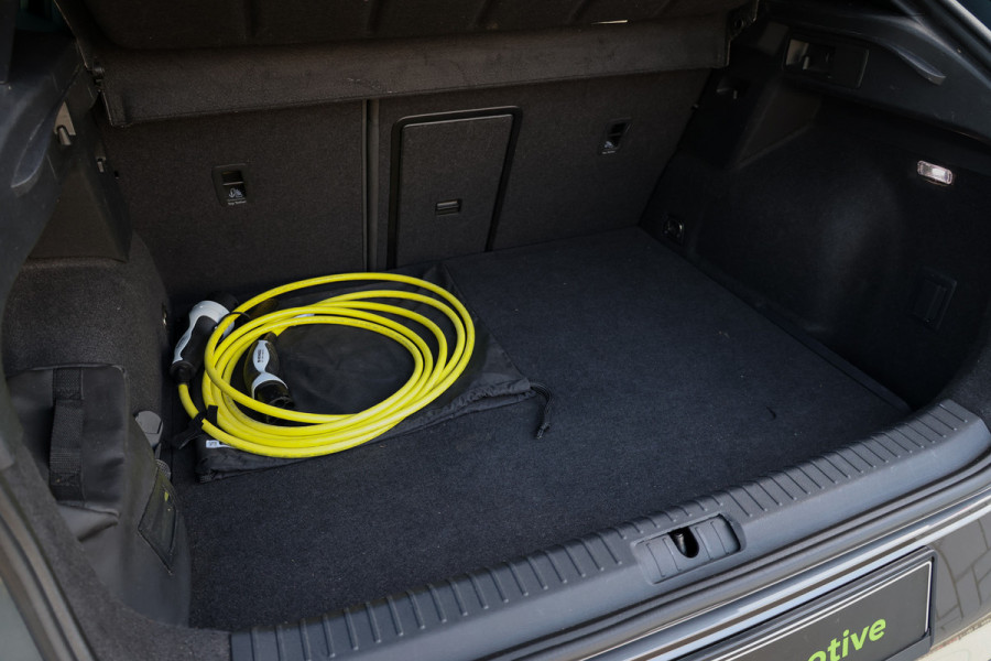 CUPRA Formentor 1.4 e-Hybrid Business | BTW | MEMORY | STOEL&STUURVERW | SFEERVERL | CAMERA | KUIPSTOELEN |
