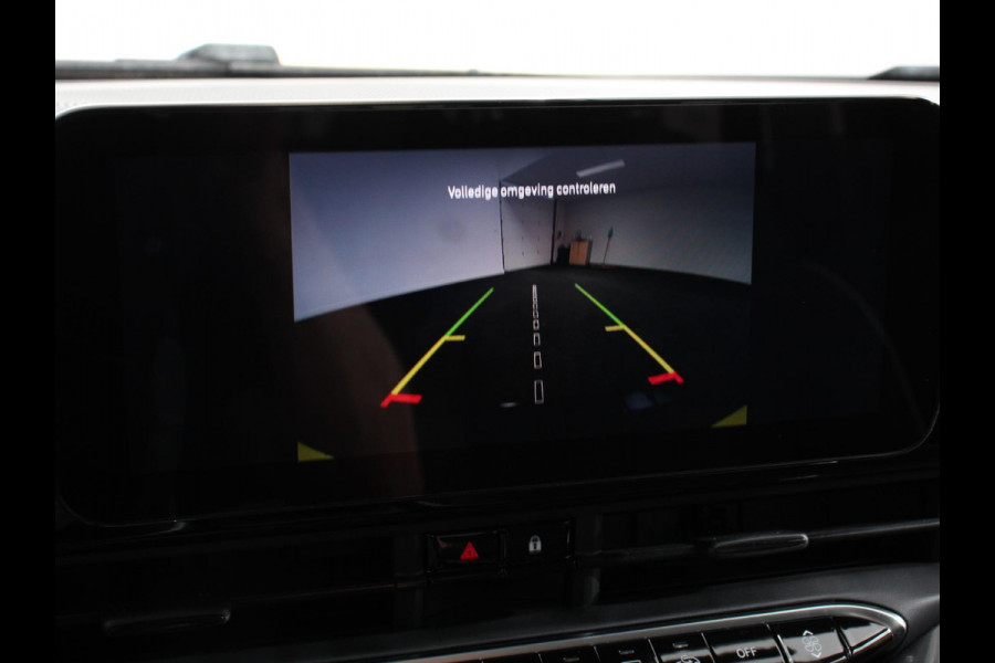 Fiat 500E Berline 42 kWh Automaat Climate control Cruise control Achteruitrijcamera Led Navigatie Apple Carplay/ Android Auto Lichtmetalen velgen Stoelverwarming