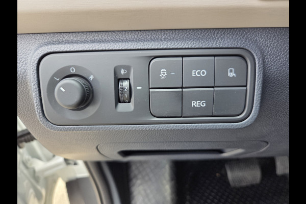 Maxus EDELIVER 3 L2 50 kWh Open laadbak / Pick-up Airco Achteruitrijcamera