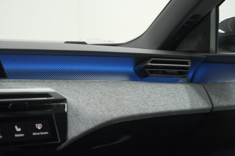 Peugeot 3008 1.2 Hybrid 136 GT | Elektrische Kofferklep | Camera | Adaptieve Cruise Control | Apple CarPlay