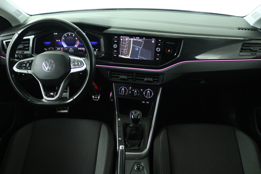 Volkswagen Polo 1.0 TSI Life (CRUISE CONTROL ADAPTIEF, NAVIGATIE, CARPLAY, PARKEERSENSOREN)