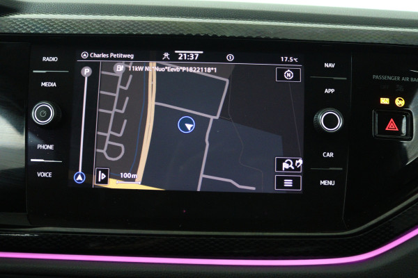 Volkswagen Polo 1.0 TSI Life (CRUISE CONTROL ADAPTIEF, NAVIGATIE, CARPLAY, PARKEERSENSOREN)
