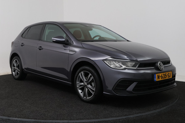 Volkswagen Polo 1.0 TSI Life (CRUISE CONTROL ADAPTIEF, NAVIGATIE, CARPLAY, PARKEERSENSOREN)