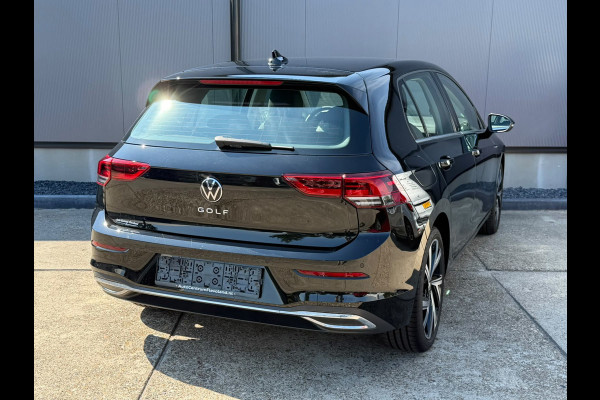 Volkswagen Golf 1.5 TSI STYLE 150PK Business Carplay /massage enz 1e eig