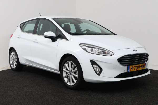Ford Fiesta 1.0 EcoBoost Titanium (STOEL/STUUR VERWARMING, CAMERA, TREKHAAK, CRUISE ADAPTIEF)