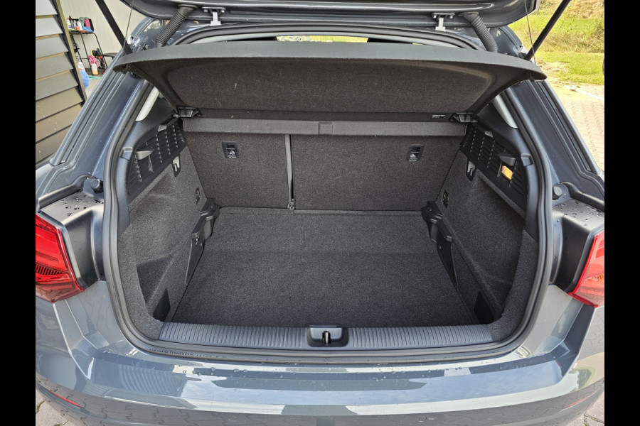 Audi Q2 1.0 TFSI Sport Pro Line S | Automaat | LED | Trekhaak | Stoelverwarming | PDC | Cruise | LMV 18" | Navi |