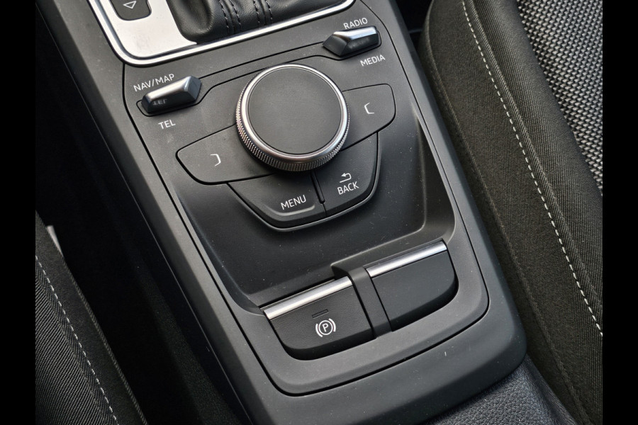 Audi Q2 1.0 TFSI Sport Pro Line S | Automaat | LED | Trekhaak | Stoelverwarming | PDC | Cruise | LMV 18" | Navi |