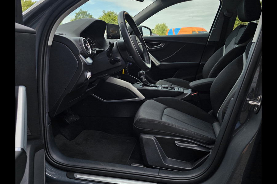 Audi Q2 1.0 TFSI Sport Pro Line S | Automaat | LED | Trekhaak | Stoelverwarming | PDC | Cruise | LMV 18" | Navi |