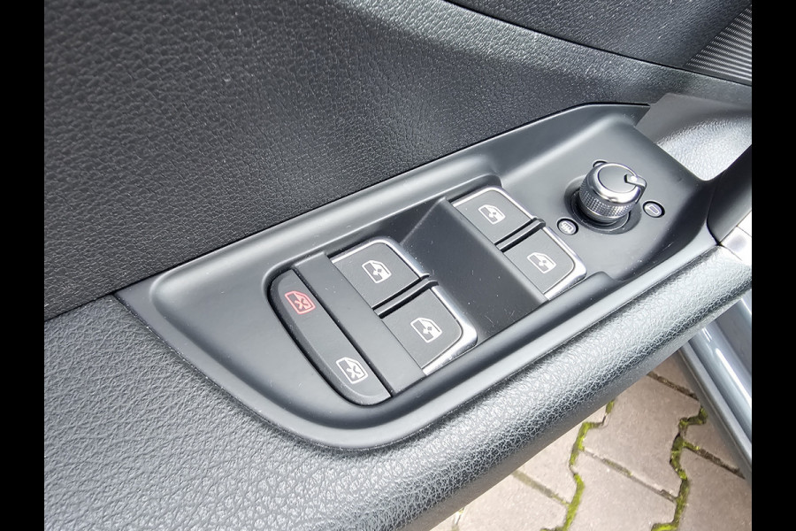 Audi Q2 1.0 TFSI Sport Pro Line S | Automaat | LED | Trekhaak | Stoelverwarming | PDC | Cruise | LMV 18" | Navi |